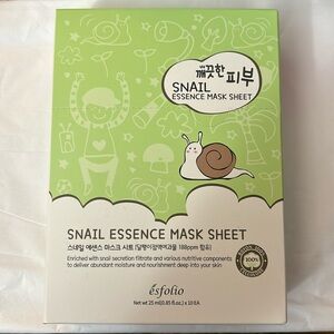 Box of 10 Korean ESSENCE MASK SHEET.
